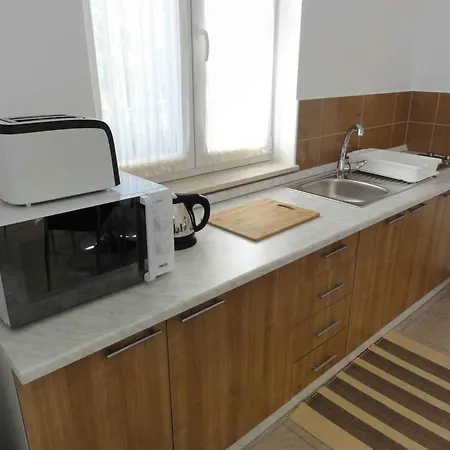 In 51811 Τρογκίρ